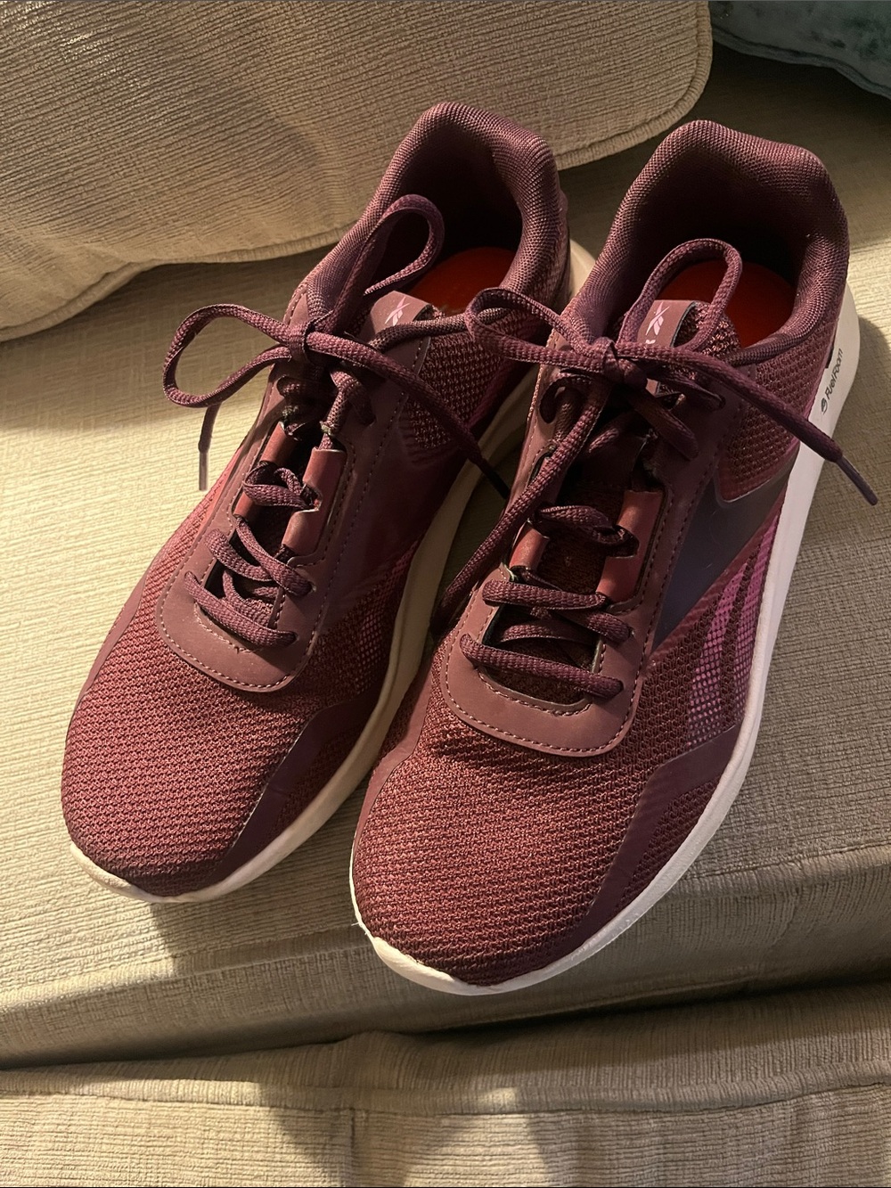 Women’s Maroon Athletic Sneakers - Lightweight Daily Trainer Reebok Fuelfoom